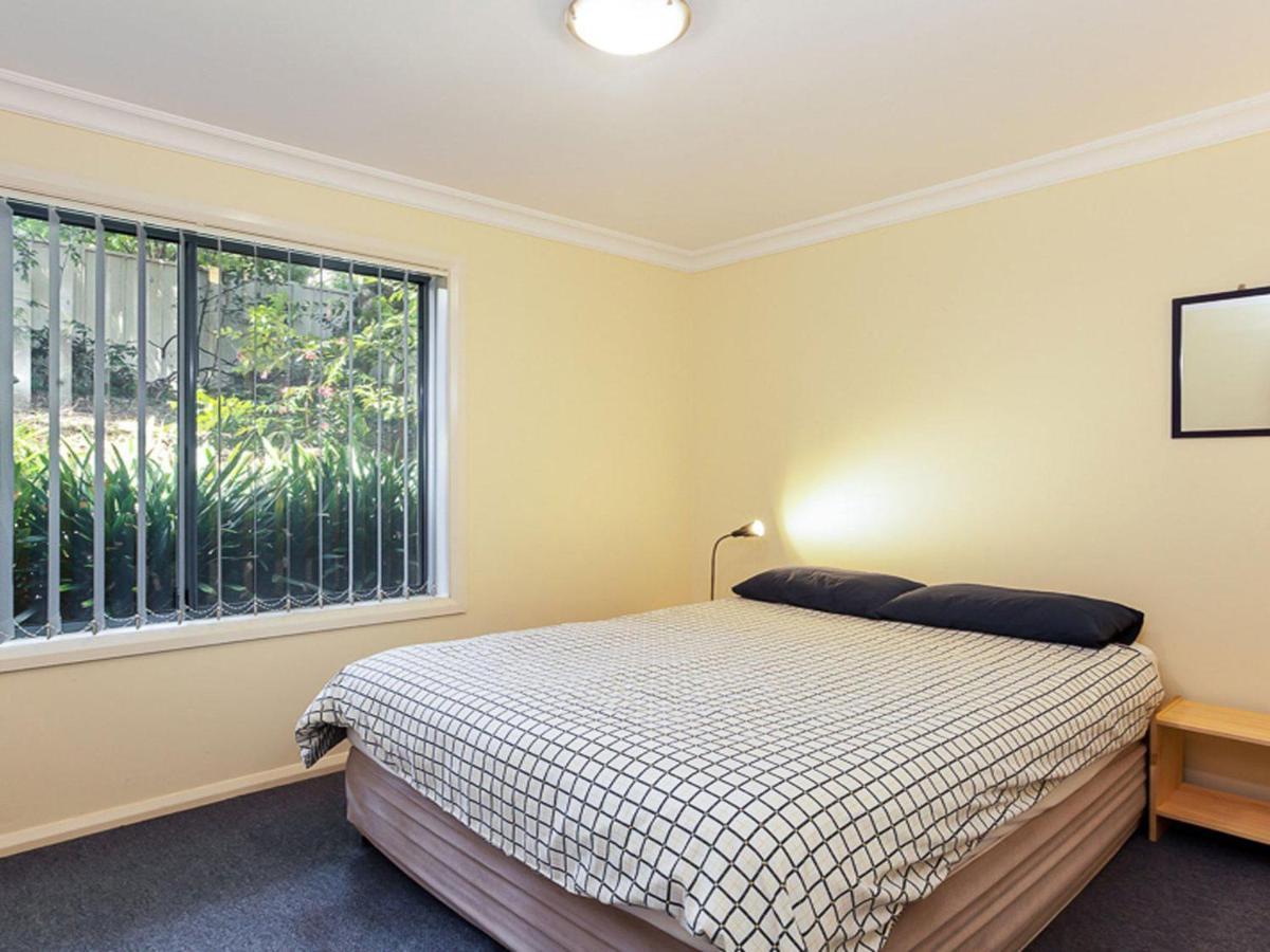 Sienna, 27A Christmas Bush Avenue - Duplex With Aircon, Wi-Fi And Close To Dutchie'S Beach Nelson Bay Exterior photo